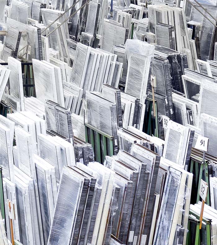 Własne systemy okienno-drzwiowe